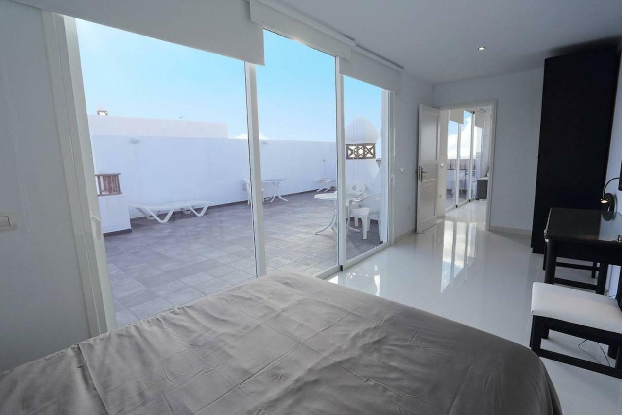 Daruma Apartments 3-Bedroom Penthouse With Sea Views Costa Teguise Exterior photo
